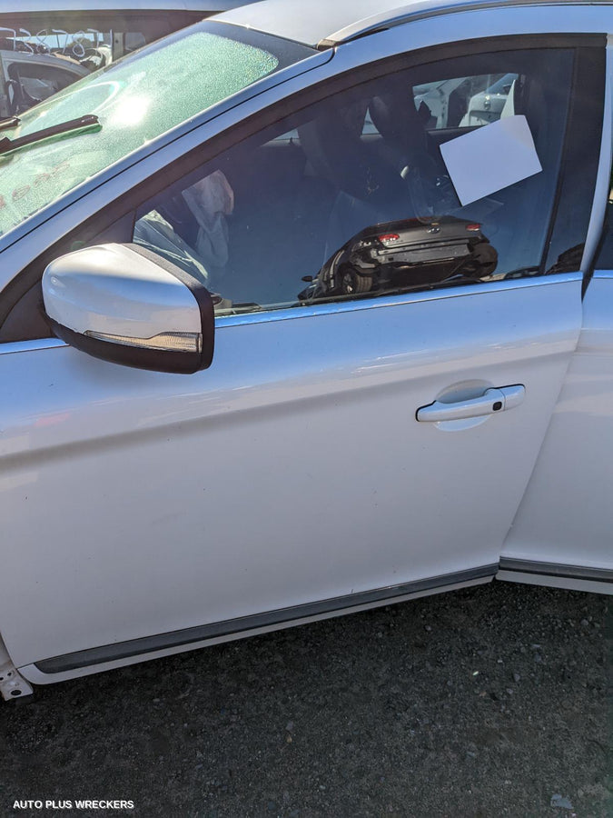 2009-2017 Volvo Xc60 Left Front Door Window
