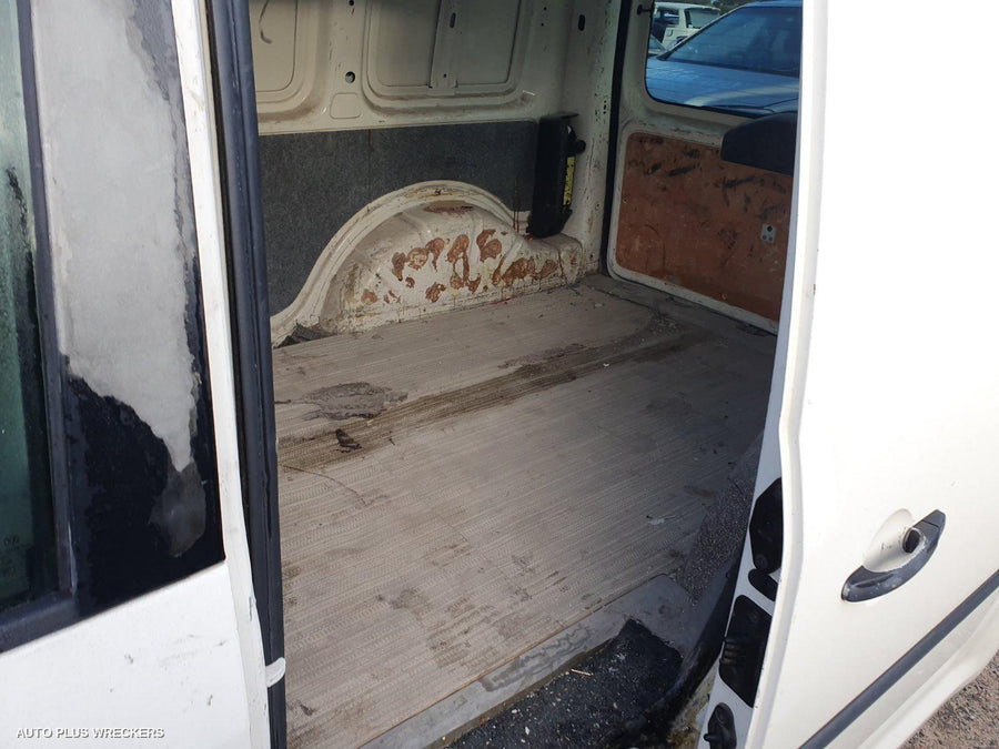 2006 Volkswagen Caddy Right Taillight