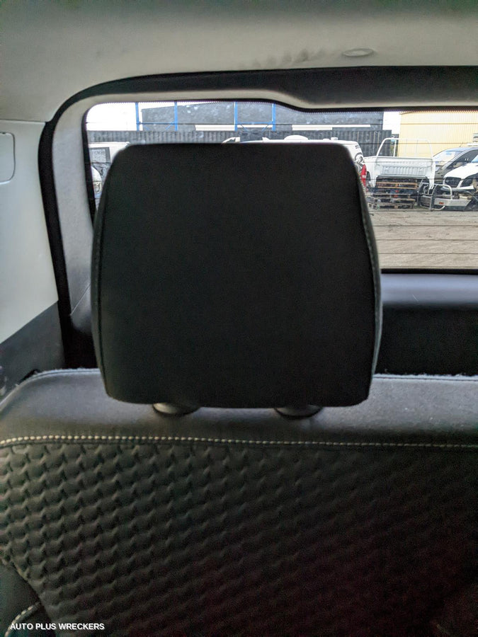 2020 Holden Acadia Headrest