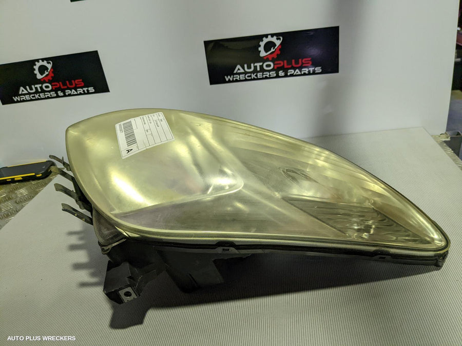 2004 Toyota Prius Left Headlamp