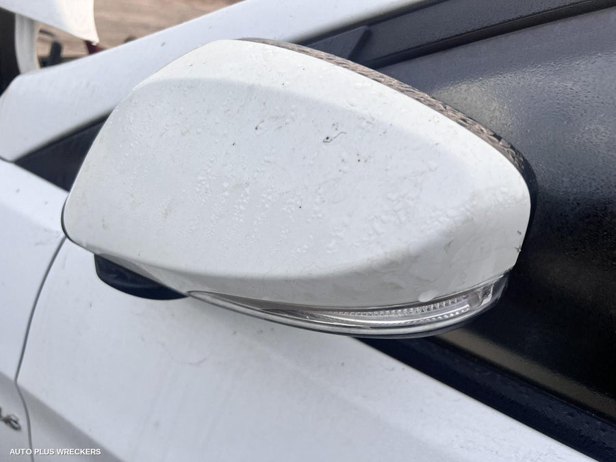 2011 Hyundai Accent Alternator