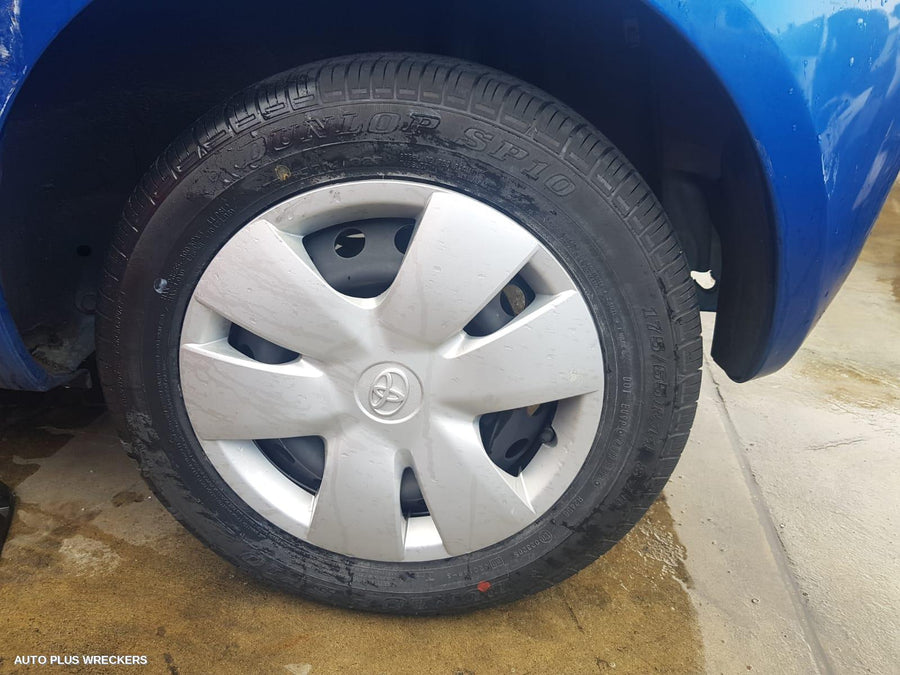 2008 Toyota Yaris Right Front Window Reg Motor