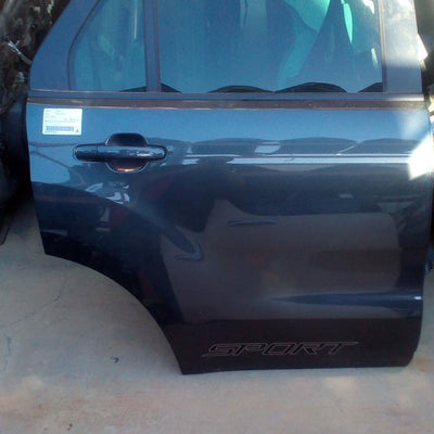 2020 Ford Everest Right Rear Door Sliding