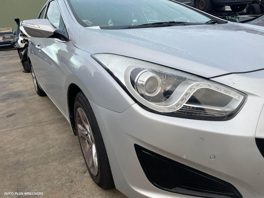 2012 Hyundai I40 Door Trim