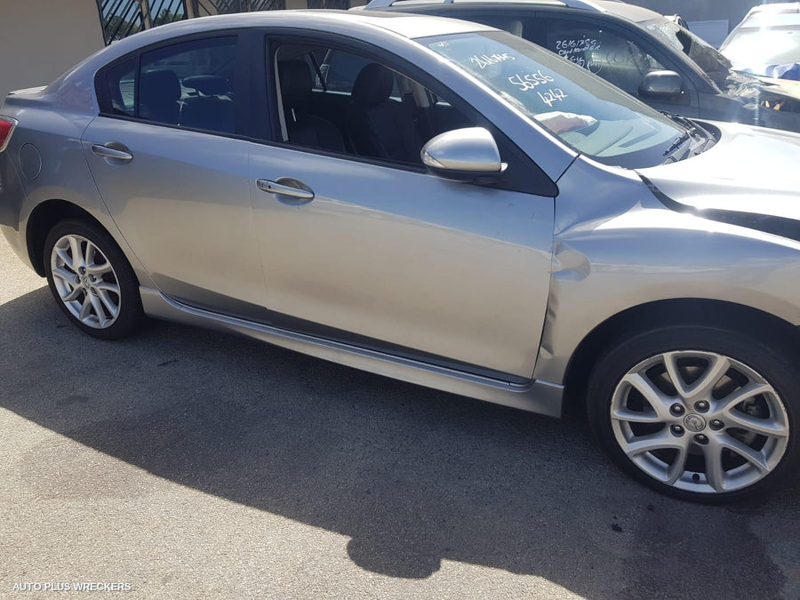 2009-2013 Mazda 3 Front Seat