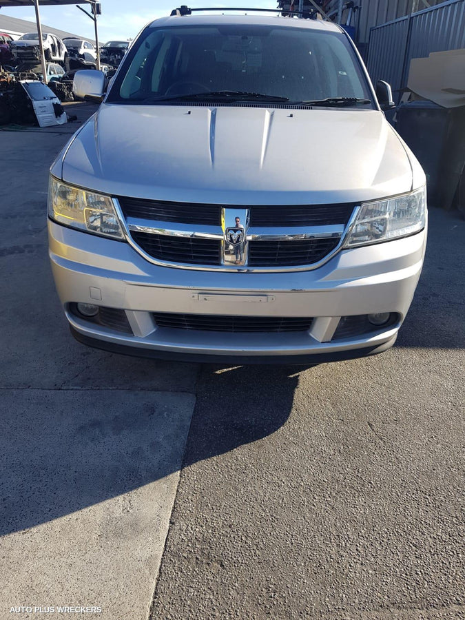 2008-2011 Dodge Journey Front Bumper