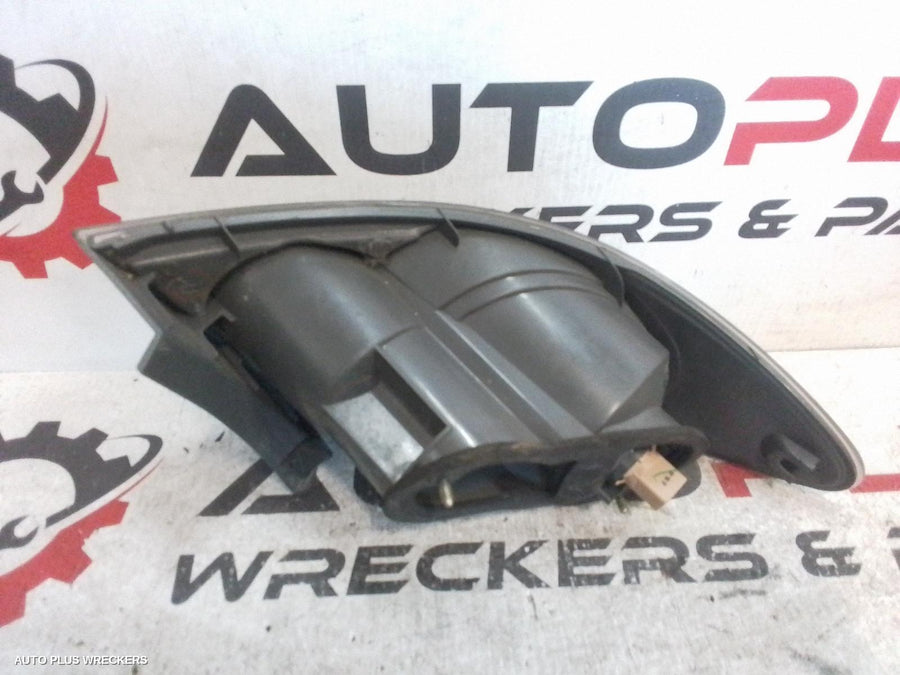 2003 Mazda 6 Right Taillight