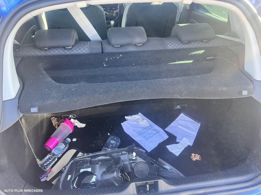 2015 Renault Clio Sunvisor