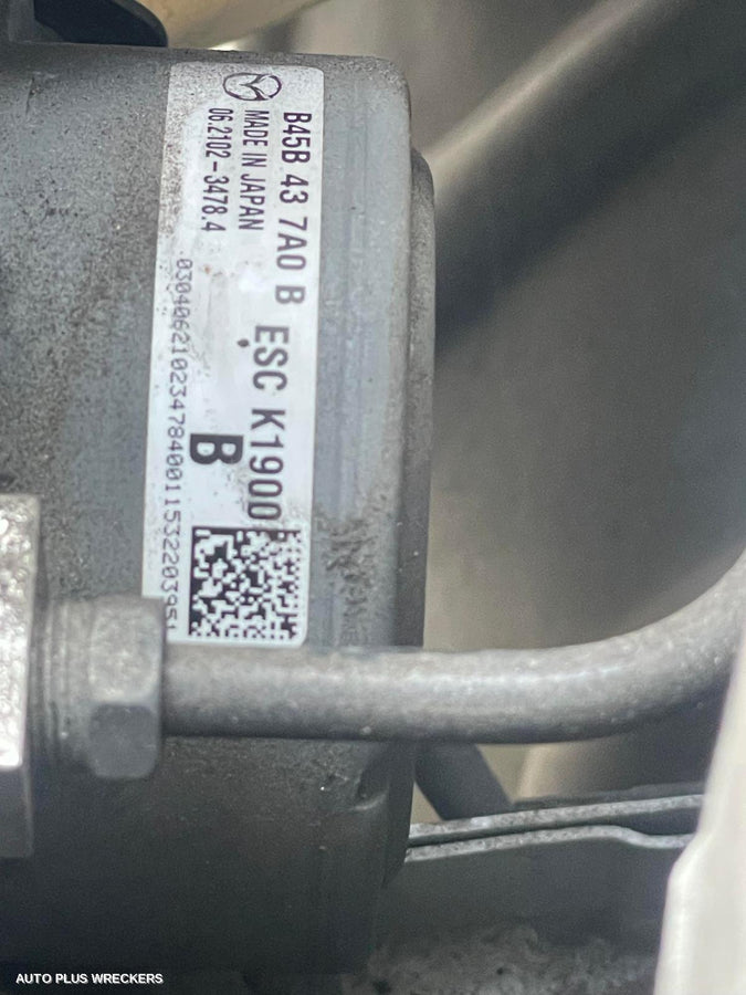 2016 MAZDA 3 SUNVISOR