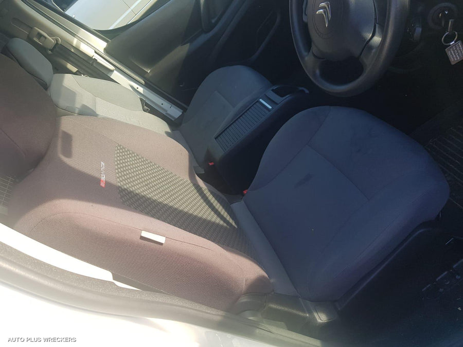 2015 Citroen Berlingo Left Front Door