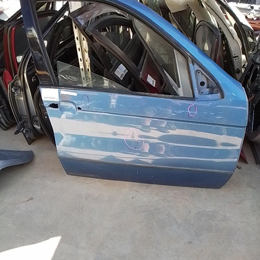 2000-2006 Bmw X5 Right Front Door
