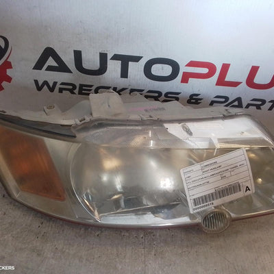 2003-2004 Holden Commodore Right Headlamp