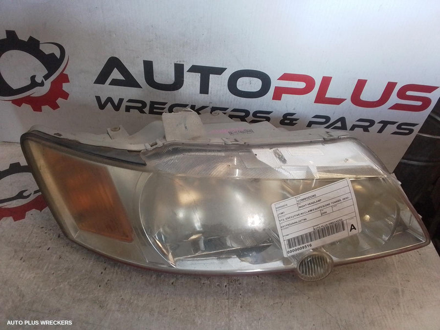 2003-2004 Holden Commodore Right Headlamp