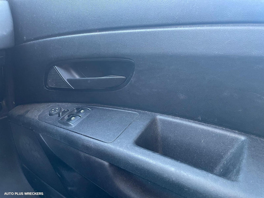 2014 Fiat Punto Right Rear Door Window