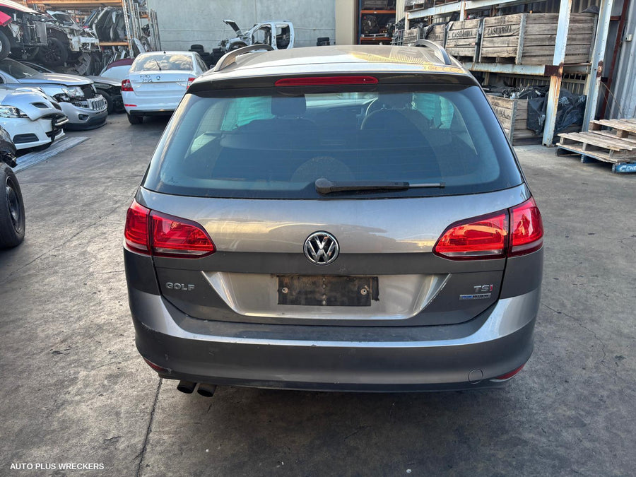 2014 Volkswagen Golf Right Rear 1 4 Door Glass