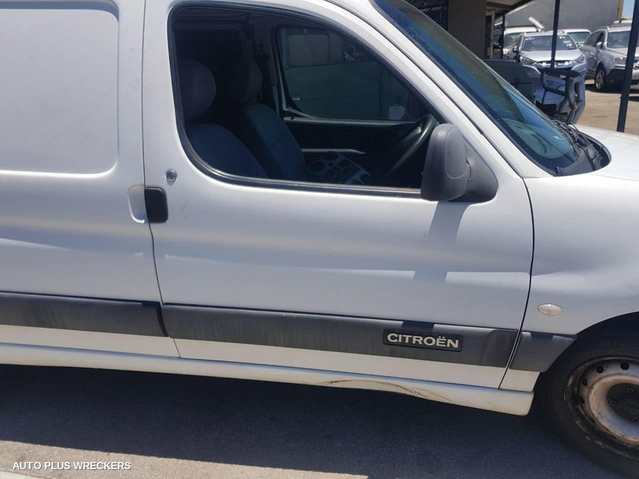 2003-2010 Citroen Berlingo Left Door Mirror