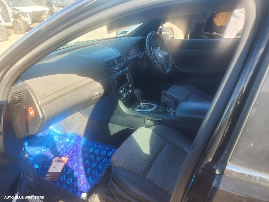 2007 Holden Commodore Sunvisor