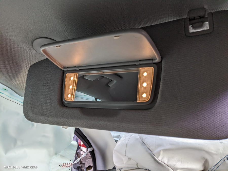 2020 Holden Acadia Headrest