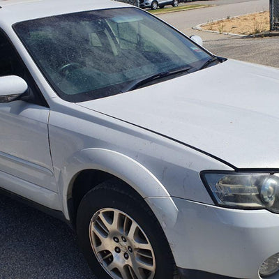 2003-2006 Subaru Outback Right Guard