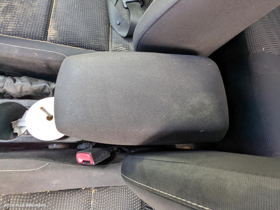 2013 Toyota Corolla Right Taillight