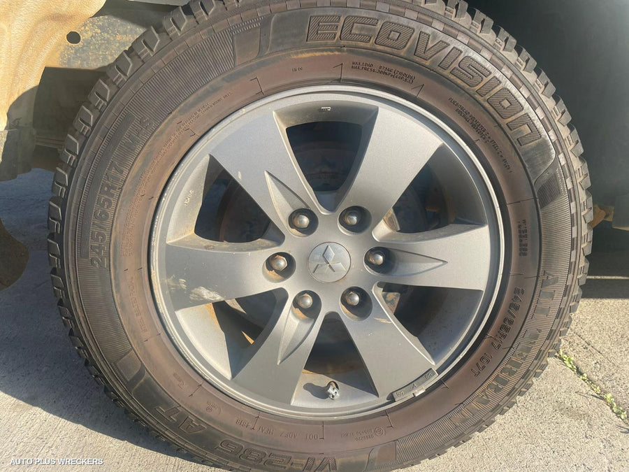 2008 Mitsubishi Triton Air Flow Meter