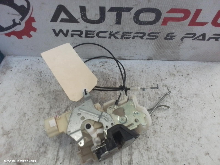 2008-2011 Holden Colorado Door Boot Gate Lock