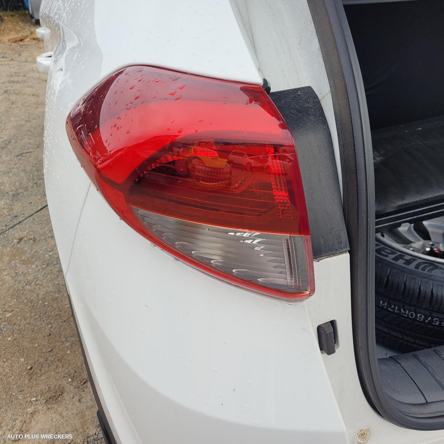 2017 Hyundai Tucson Left Front Door Window