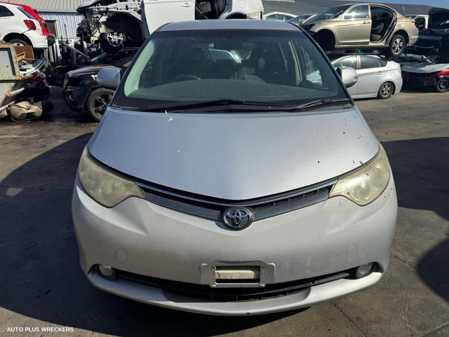 2007 Toyota Tarago Right Taillight