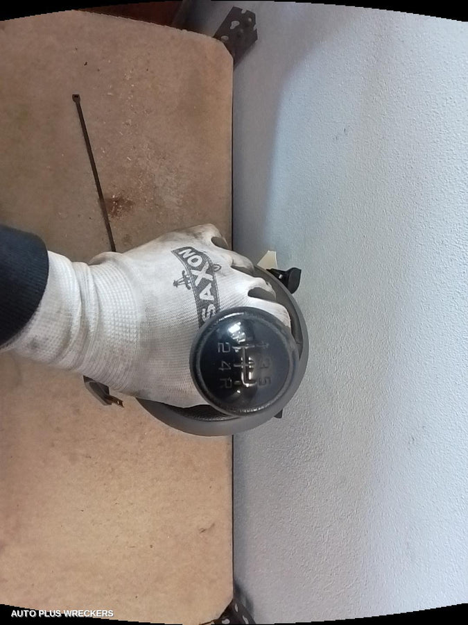 2015 Citroen Berlingo Gear Stick Shifter