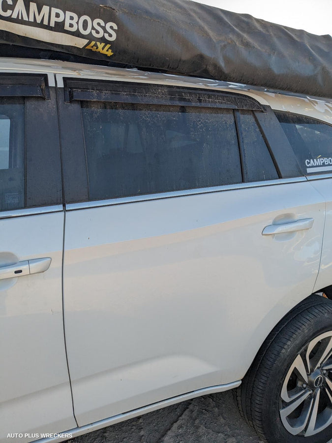 2021 Isuzu Mu-x Door Handle