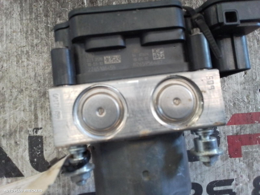 2013-2021 Nissan Qashqai Abs Pump Modulator
