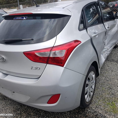 2013 Hyundai I30 Seatbelt Stalk