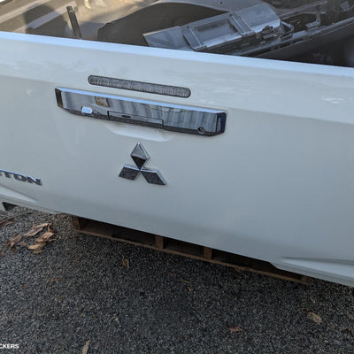 2023-2026 Mitsubishi Triton Bootlid Tailgate