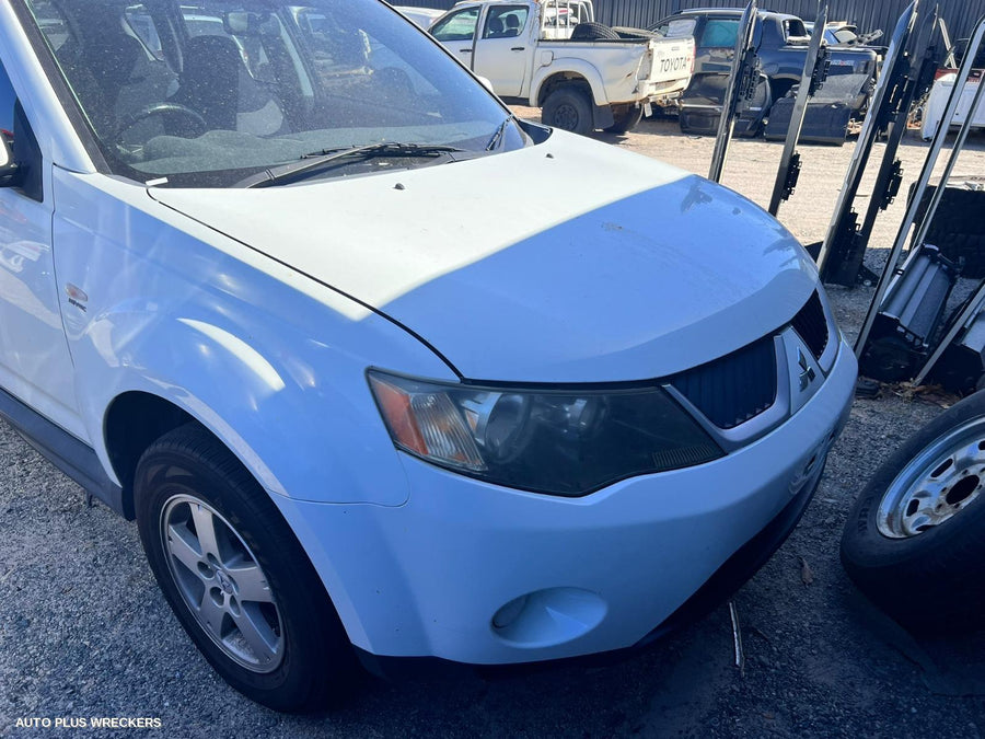 2008 Mitsubishi Outlander Right Door Mirror