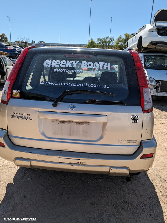 2003 Nissan Xtrail Left Taillight