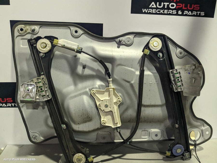 2010 Nissan 370z Right Front Window Reg Motor