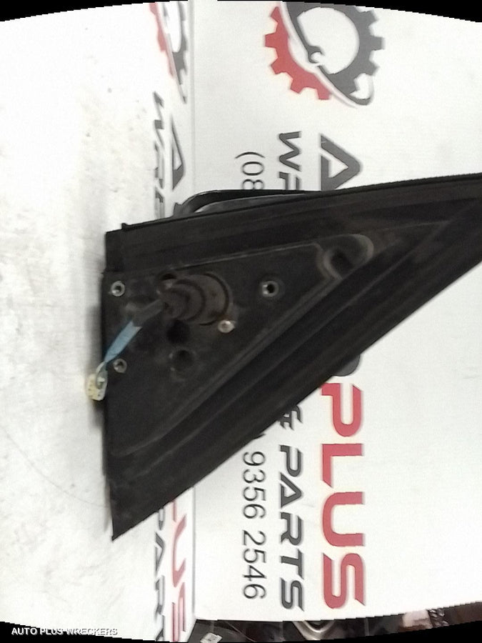 2000-2006 Mitsubishi Pajero Left Door Mirror