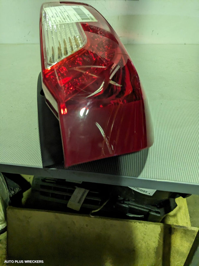 2010-2013 Nissan Xtrail Right Taillight