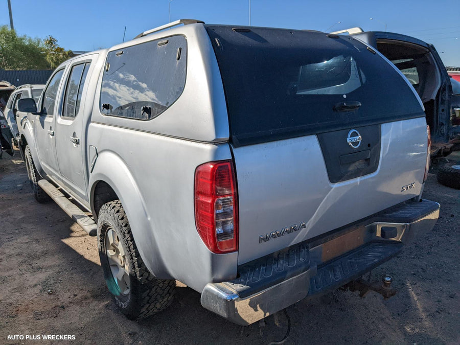2007 Nissan Navara Right Guard