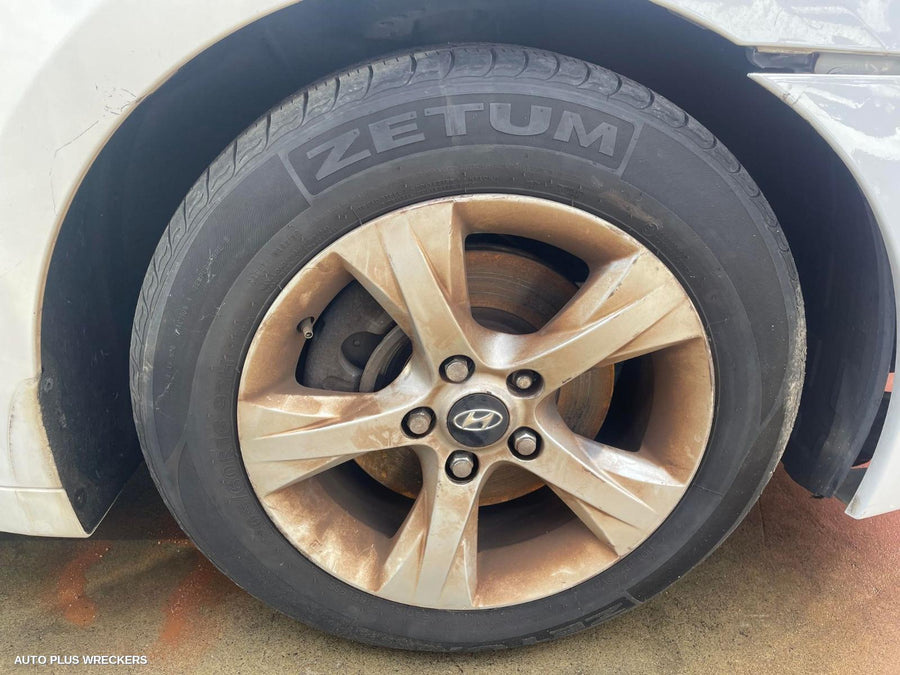 2014 Hyundai I40 Front Bumper