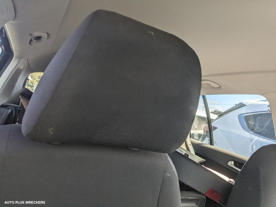 2012 Volkswagen Tiguan Right Rear Door Sliding