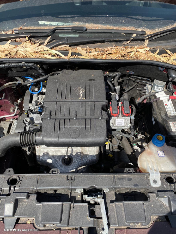 2013 Fiat Punto Right Guard