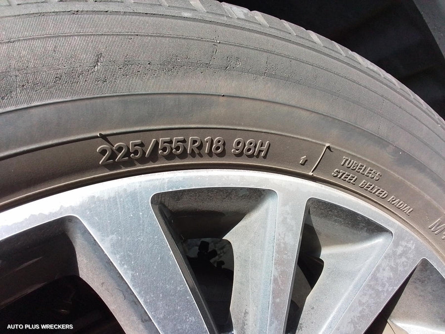 2017 Mitsubishi Outlander Wheel Mag