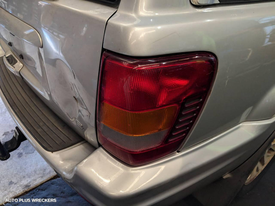 2003 Jeep Grandcherokee Door Boot Gate Lock