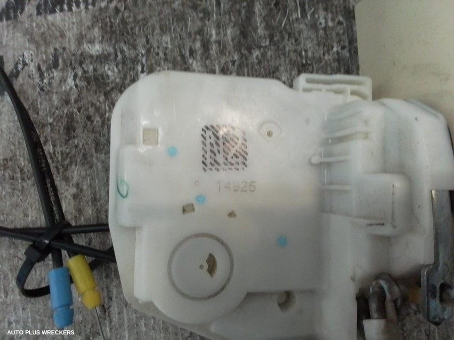 2015 Mitsubishi Mirage Door Boot Gate Lock