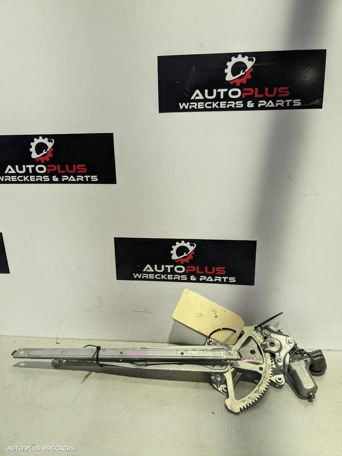 2017 Toyota Camry Left Front Window Reg Motor