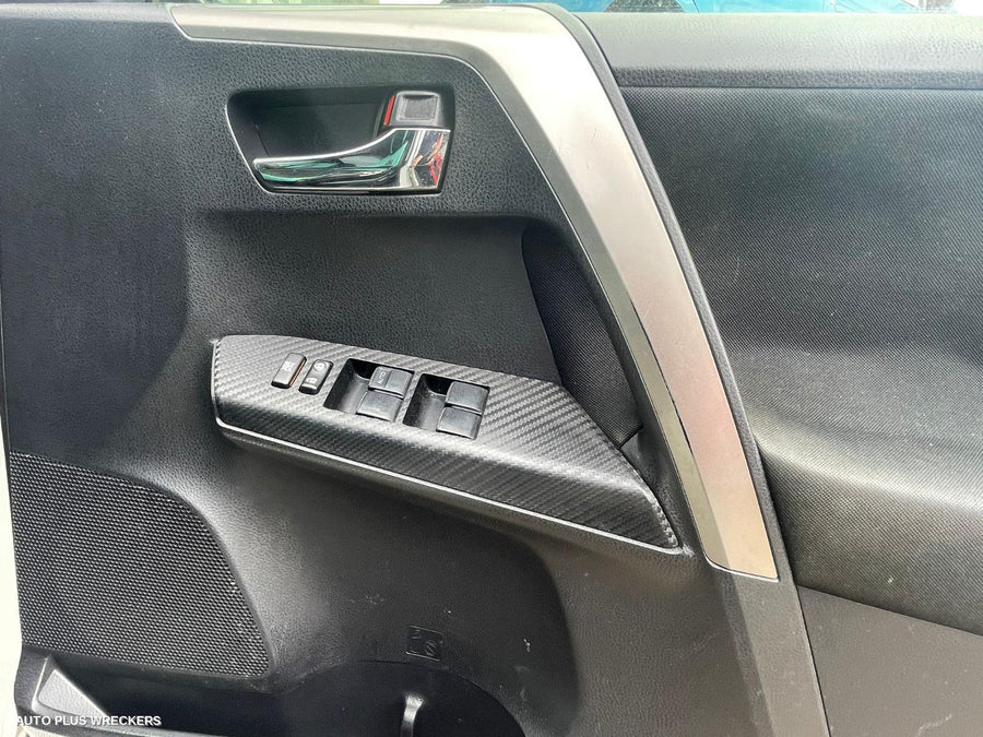 2014 Toyota Rav4 Rear Garnish