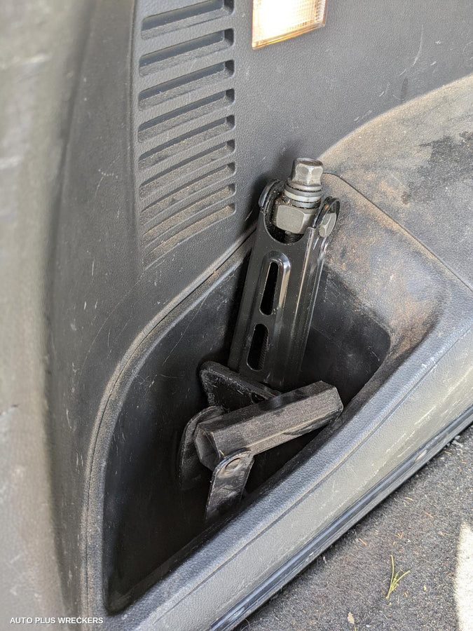 2013 Holden Captiva Pwr Dr Wind Switch