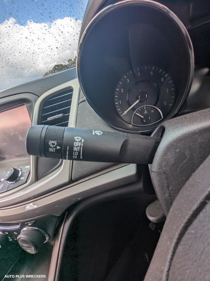 2014 Holden Commodore Radio Cd Dvd Sat Tv