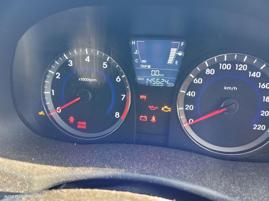 2011 Hyundai Accent Alternator